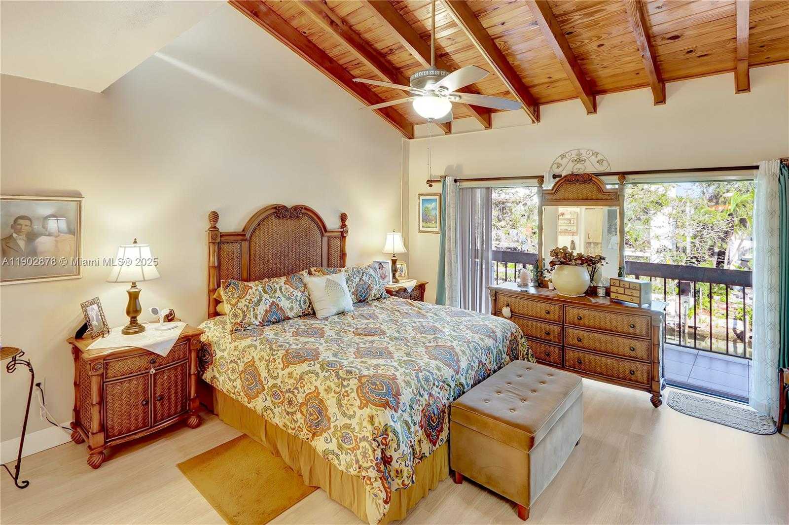 Small Image of 5201 ORDUNA DR #15, Coral Gables Number 11