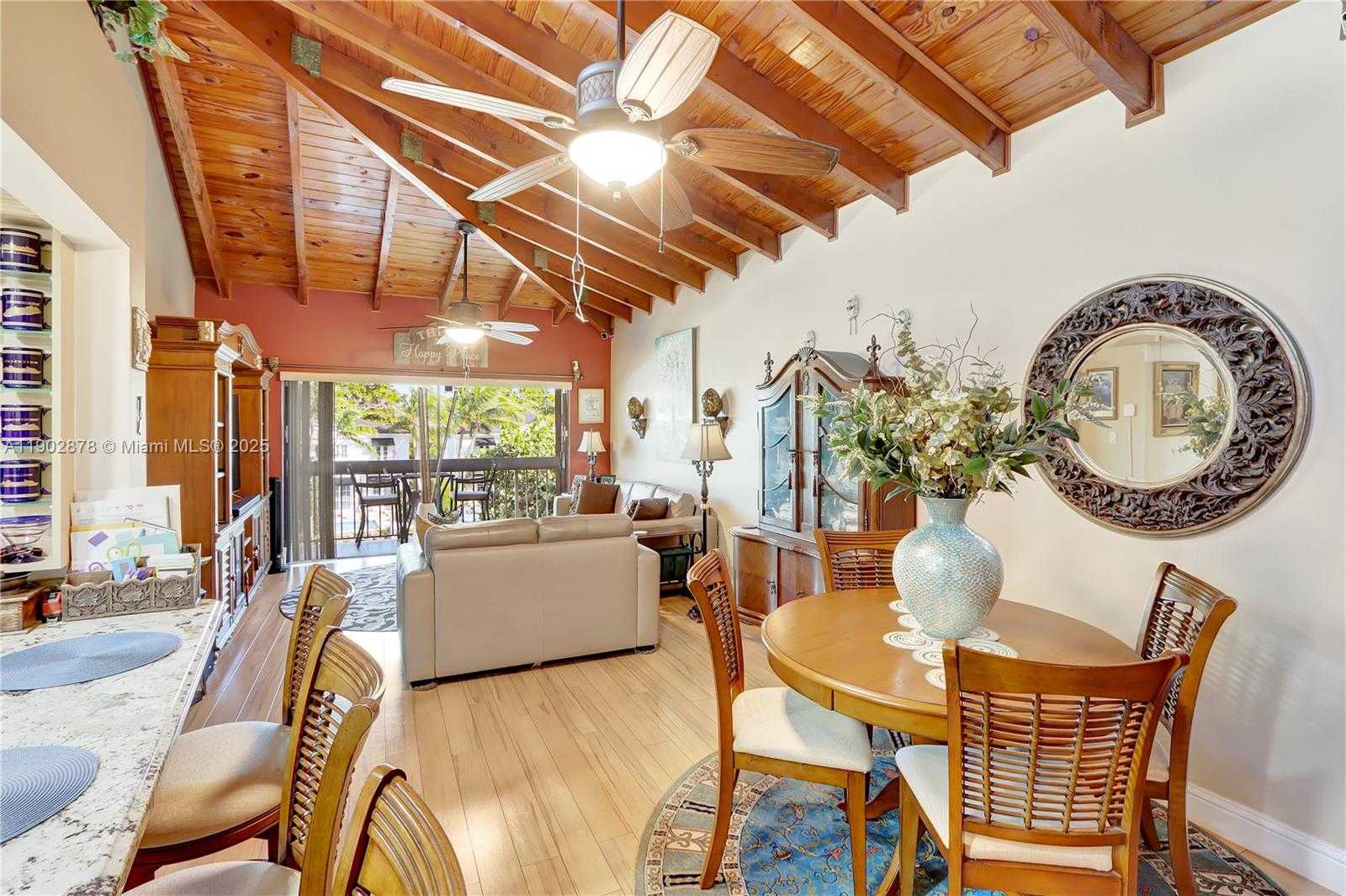 Small Image of 5201 ORDUNA DR #15, Coral Gables Number 6