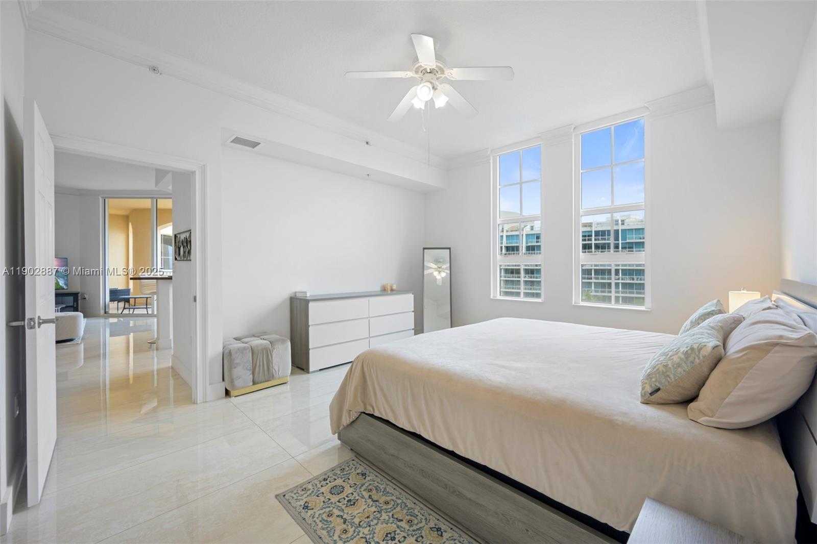 Small Image of 3001 NORTH EAST 185 ST #613, Aventura Number 13