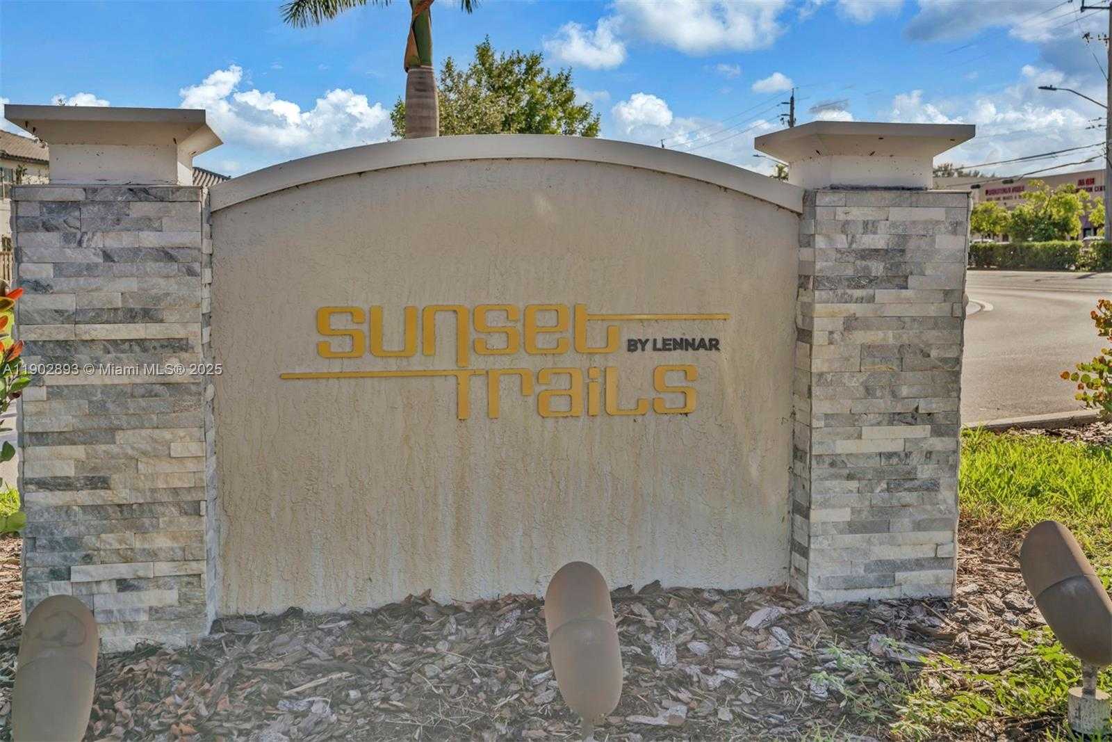 Imagen de Pequeño Objeto