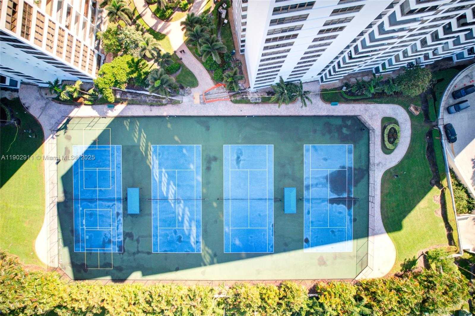 Small Image of 600 THREE ISLANDS BLVD #1814, Hallandale Beach Number 23