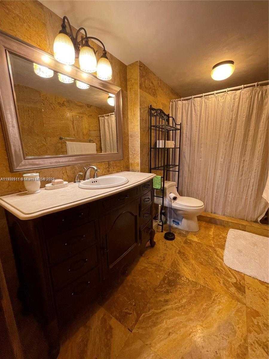 Small Image of 600 THREE ISLANDS BLVD #1814, Hallandale Beach Number 7