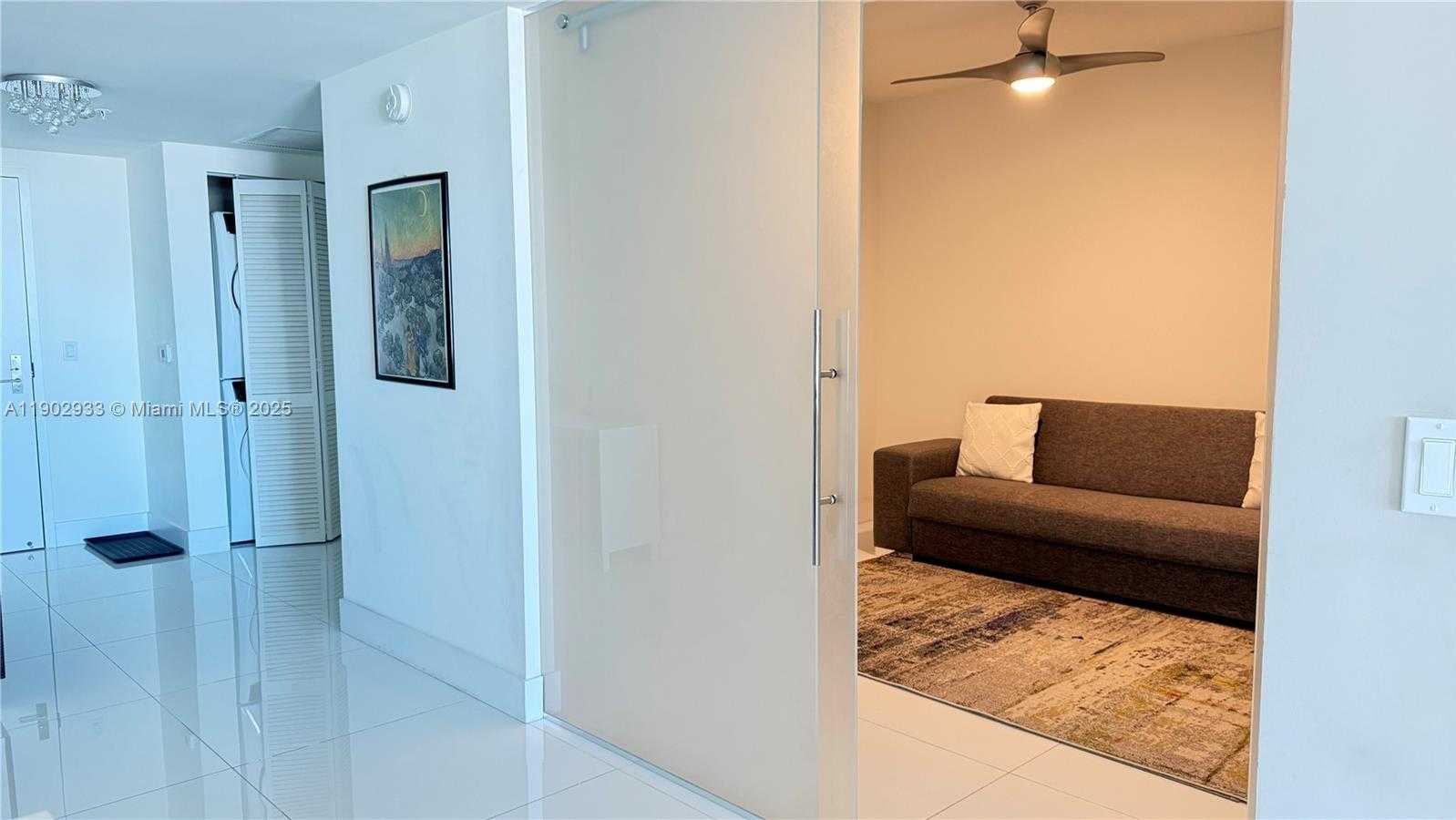 Small Image of Sunny Isles Beach Number 19