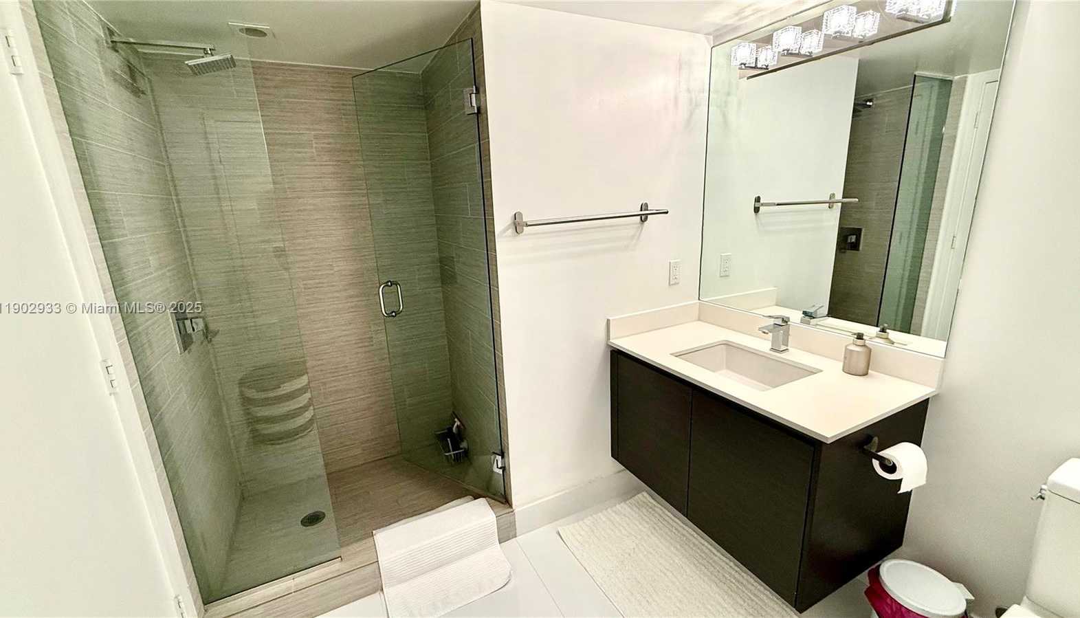 Small Image of Sunny Isles Beach Number 8