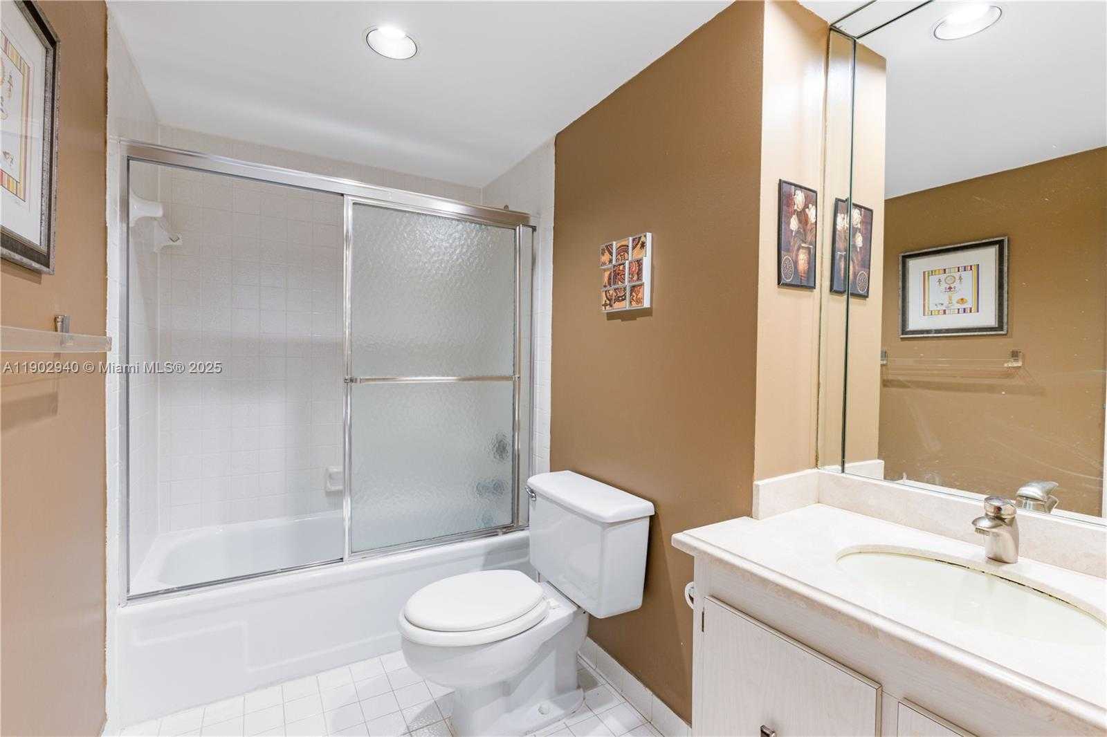 Small Image of 600 THREE ISLANDS BLVD #1522, Hallandale Beach Number 24