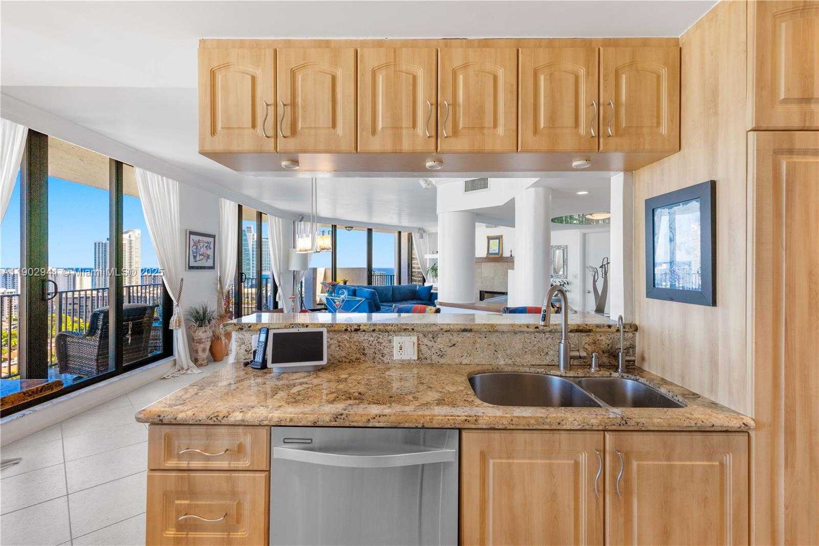 Small Image of 300 THREE ISLANDS BLVD #PH2A, Hallandale Beach Number 25