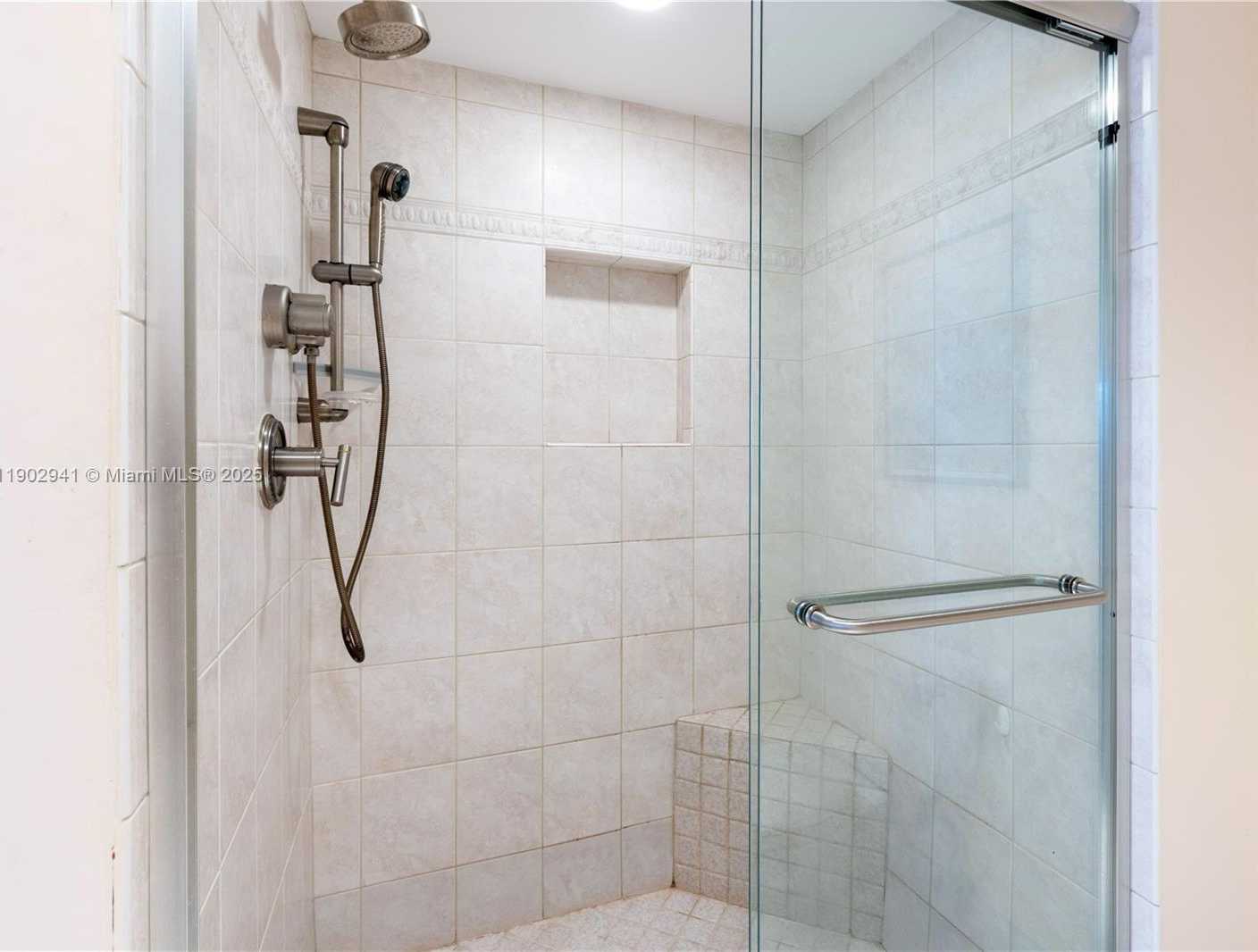 Small Image of 300 THREE ISLANDS BLVD #PH2A, Hallandale Beach Number 36