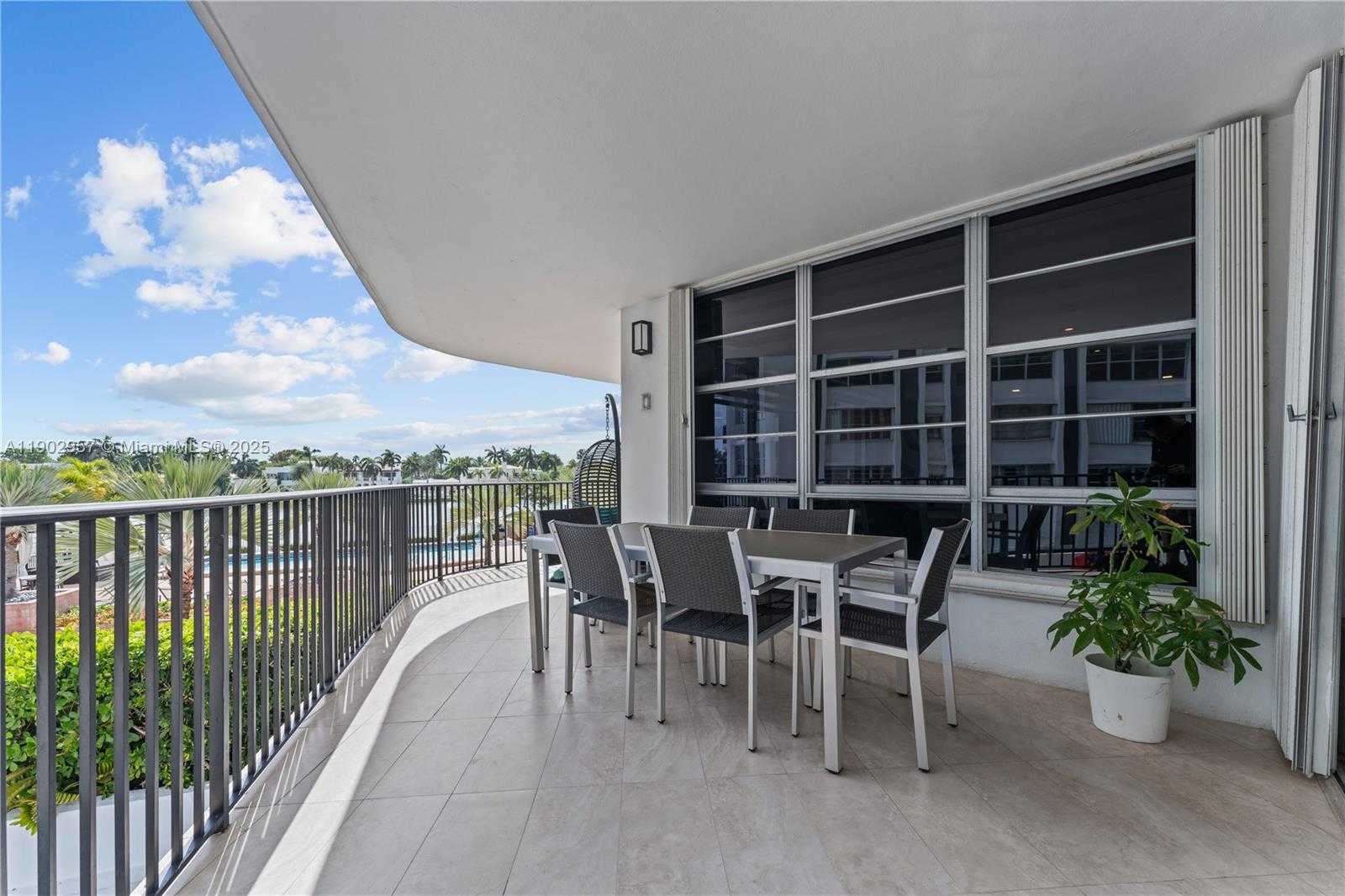 Small Image of 5660 COLLINS AVE #2A, Miami Beach Number 19