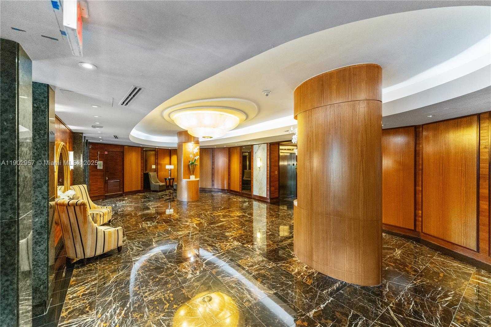 Small Image of 5660 COLLINS AVE #2A, Miami Beach Number 45