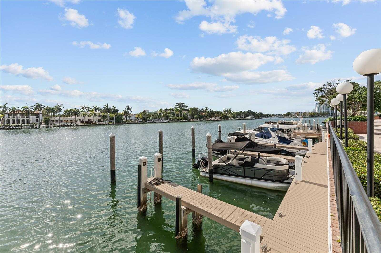 Small Image of 5660 COLLINS AVE #2A, Miami Beach Number 51