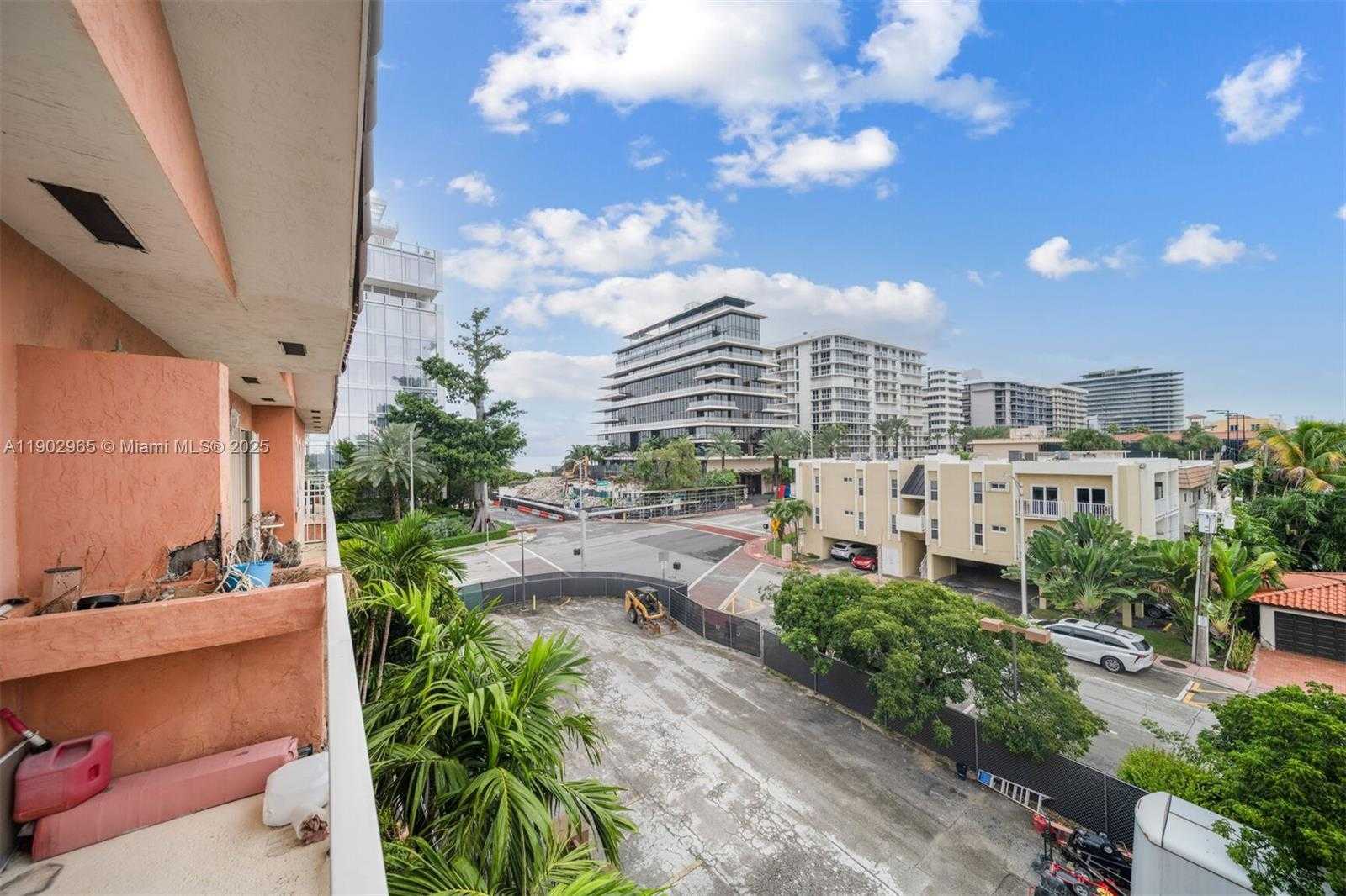 Small Image of 9008 COLLINS AVE #402, Surfside Number 24