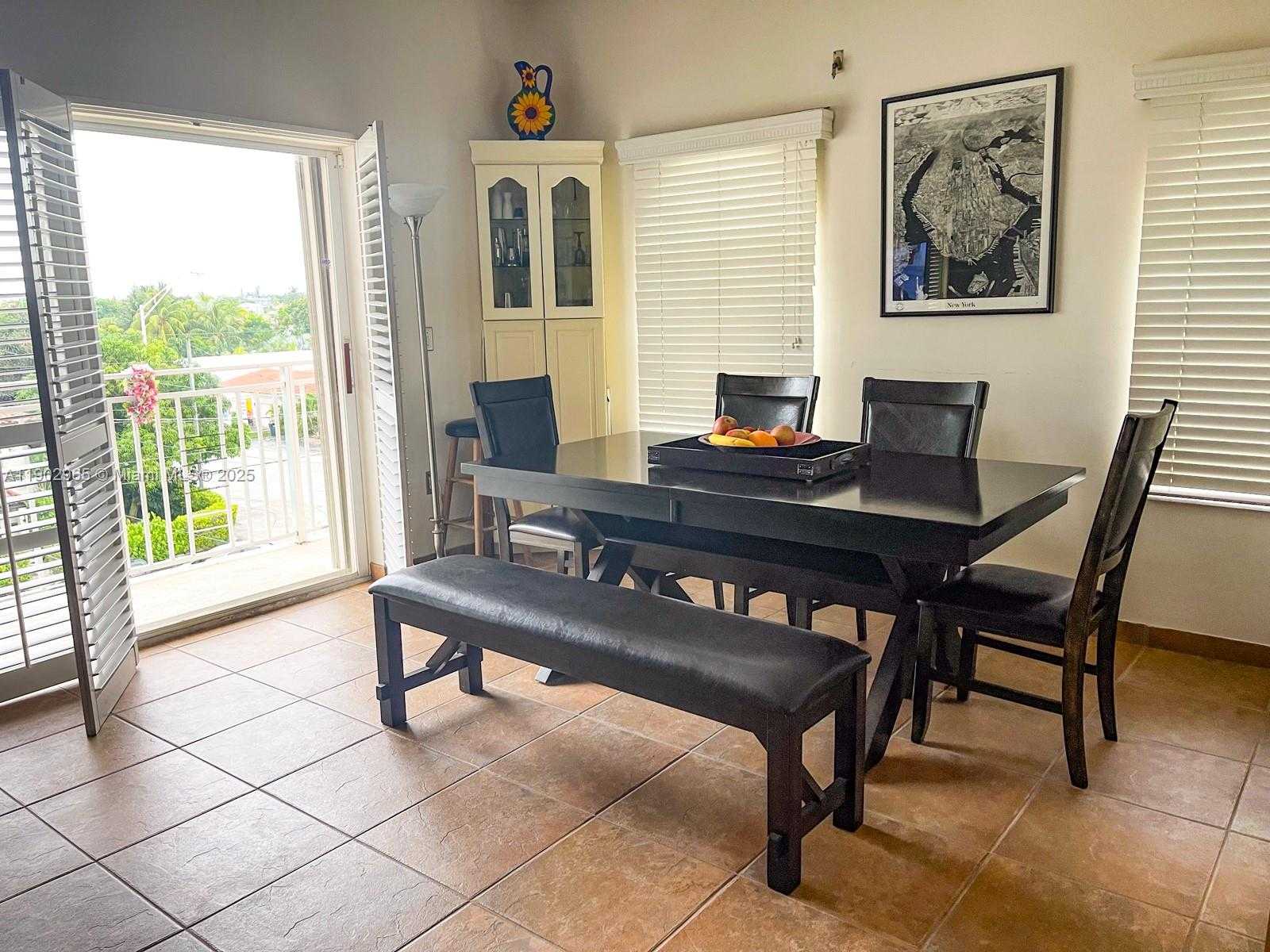 Small Image of 9008 COLLINS AVE #402, Surfside Number 44