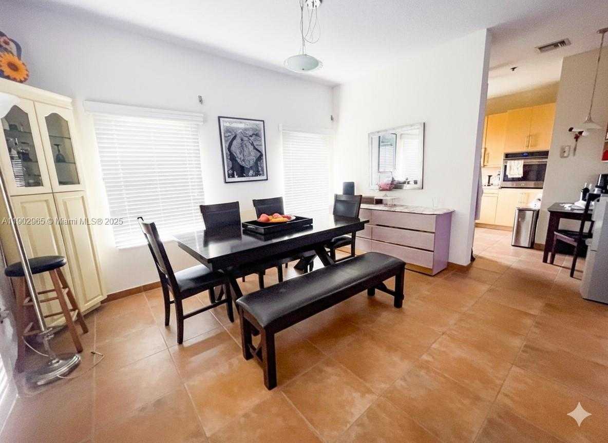 Small Image of 9008 COLLINS AVE #402, Surfside Number 64
