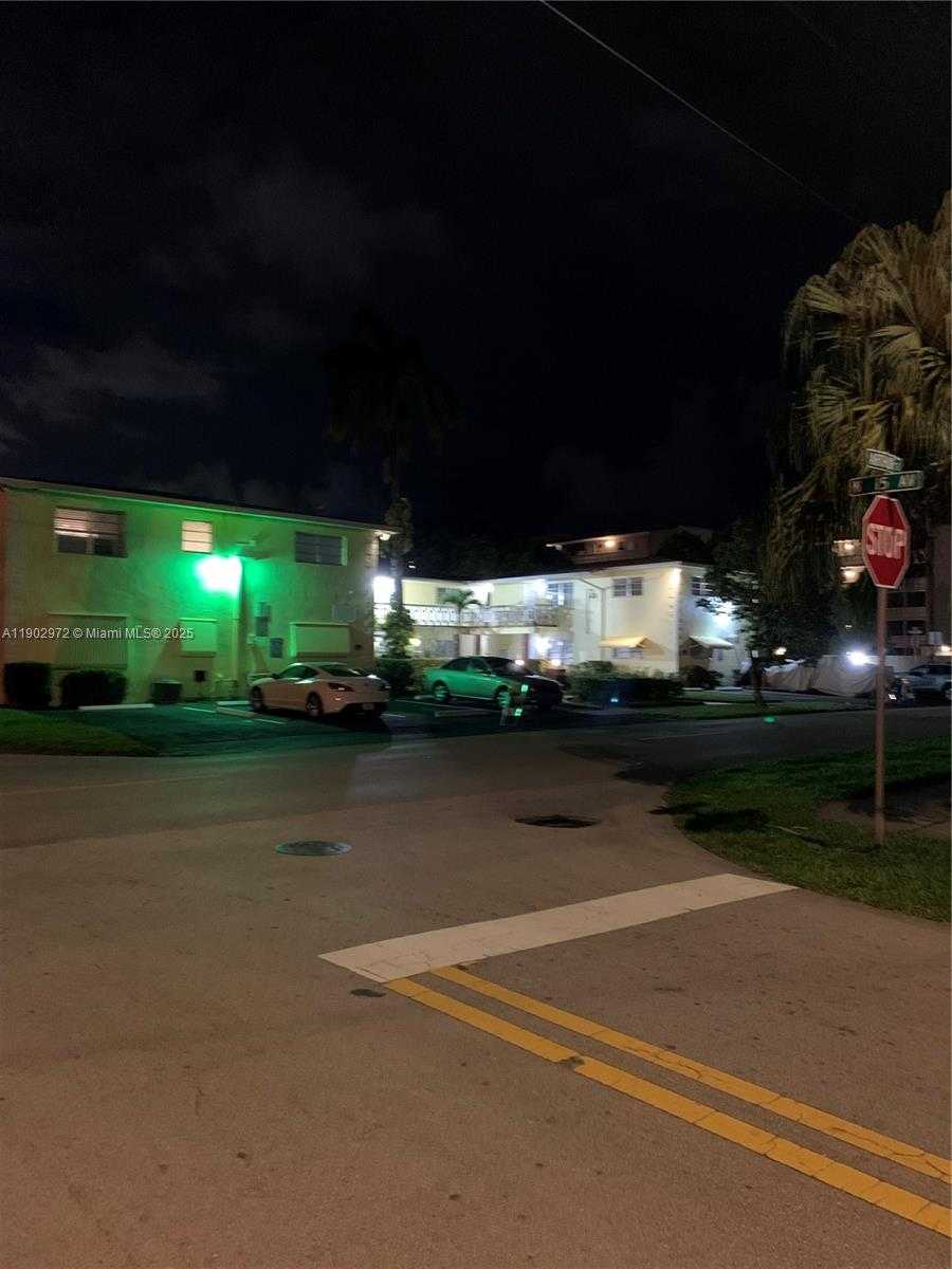 Small Image of 1501 ARTHUR ST #1, Hollywood Number 24