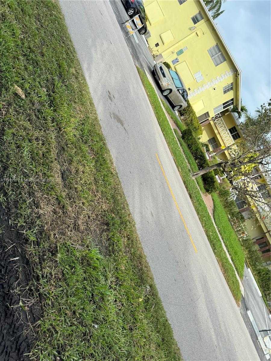 Small Image of 1501 ARTHUR ST #1, Hollywood Number 31