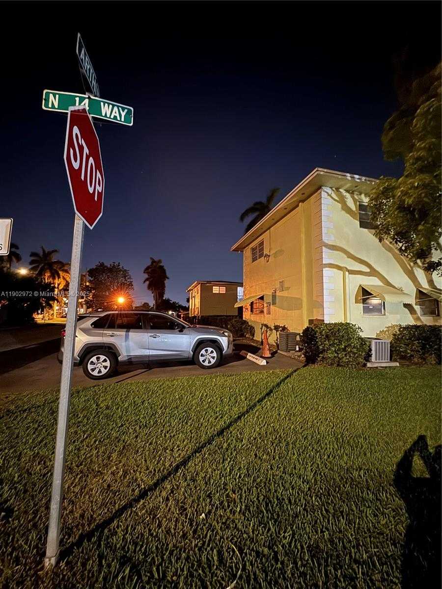 Small Image of 1501 ARTHUR ST #1, Hollywood Number 39