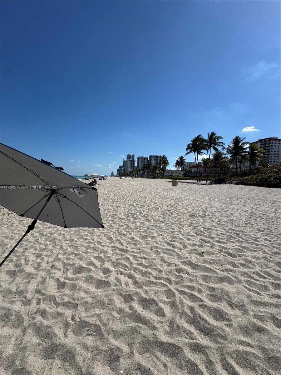 Small Image of 1501 ARTHUR ST #1, Hollywood Number 52