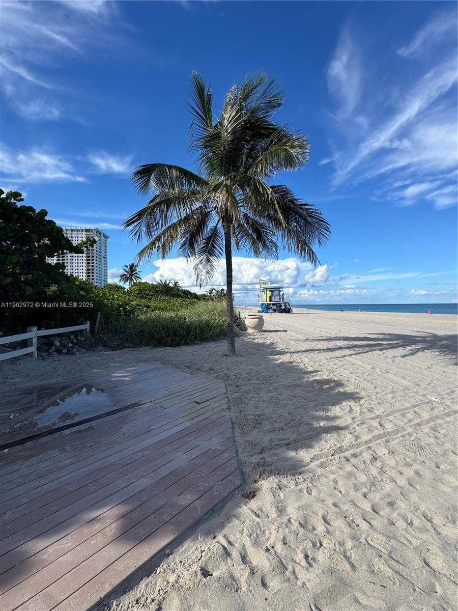 Small Image of 1501 ARTHUR ST #1, Hollywood Number 63