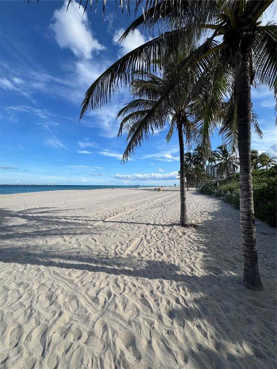 Small Image of 1501 ARTHUR ST #1, Hollywood Number 64