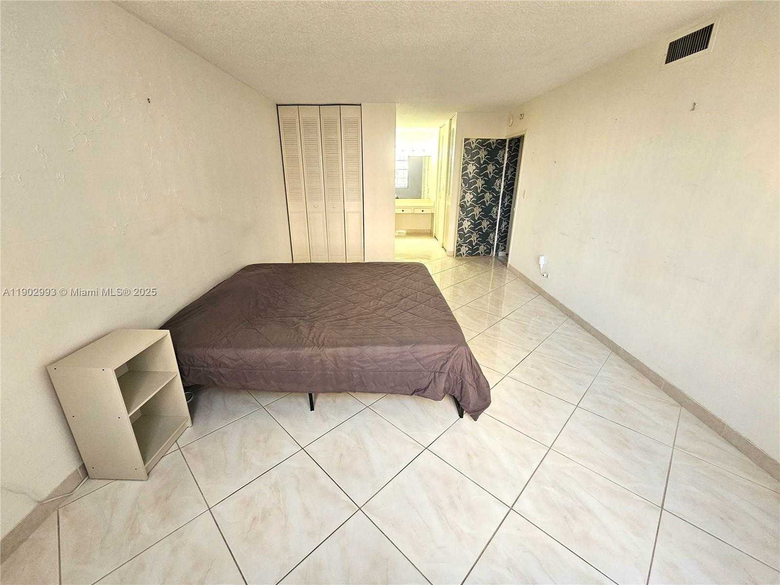 Small Image of 230 174TH ST #409, Sunny Isles Beach Number 25