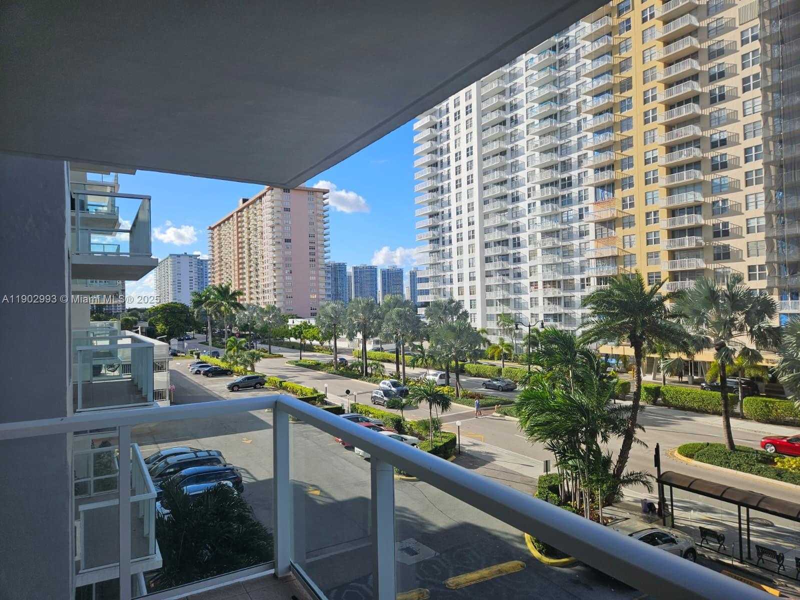 Small Image of 230 174TH ST #409, Sunny Isles Beach Number 4
