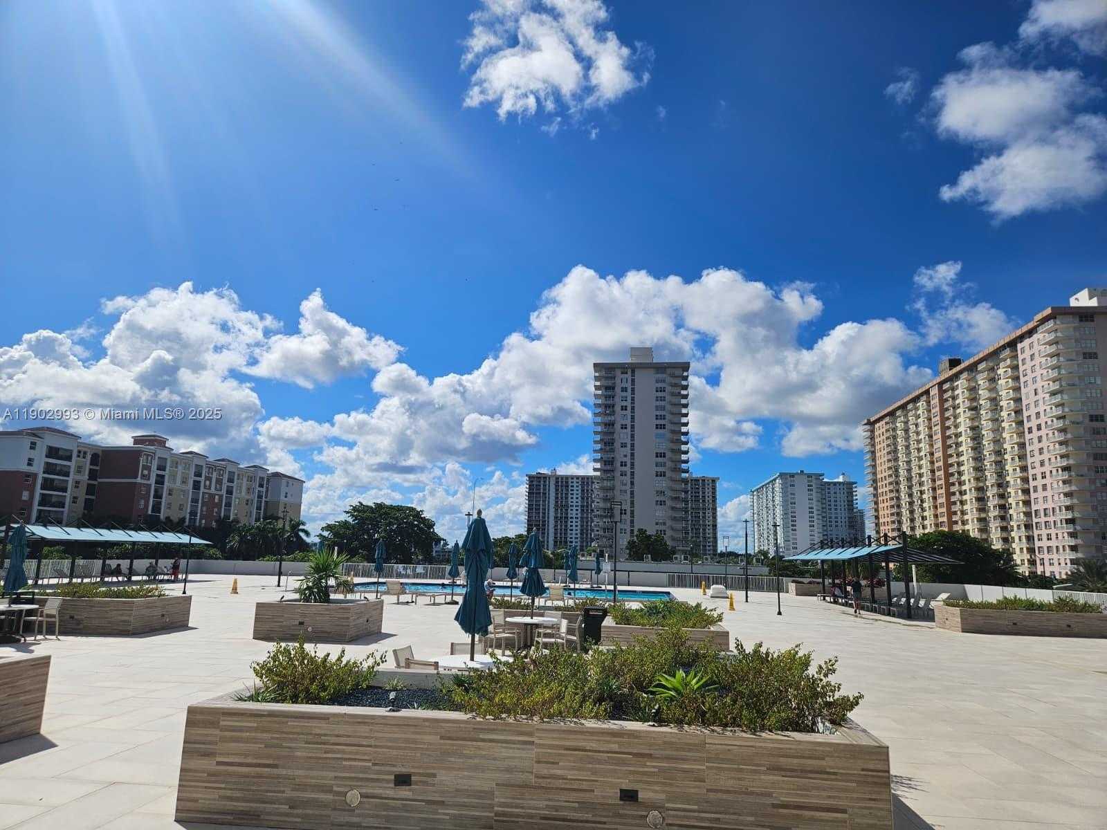 Small Image of 230 174TH ST #409, Sunny Isles Beach Number 5