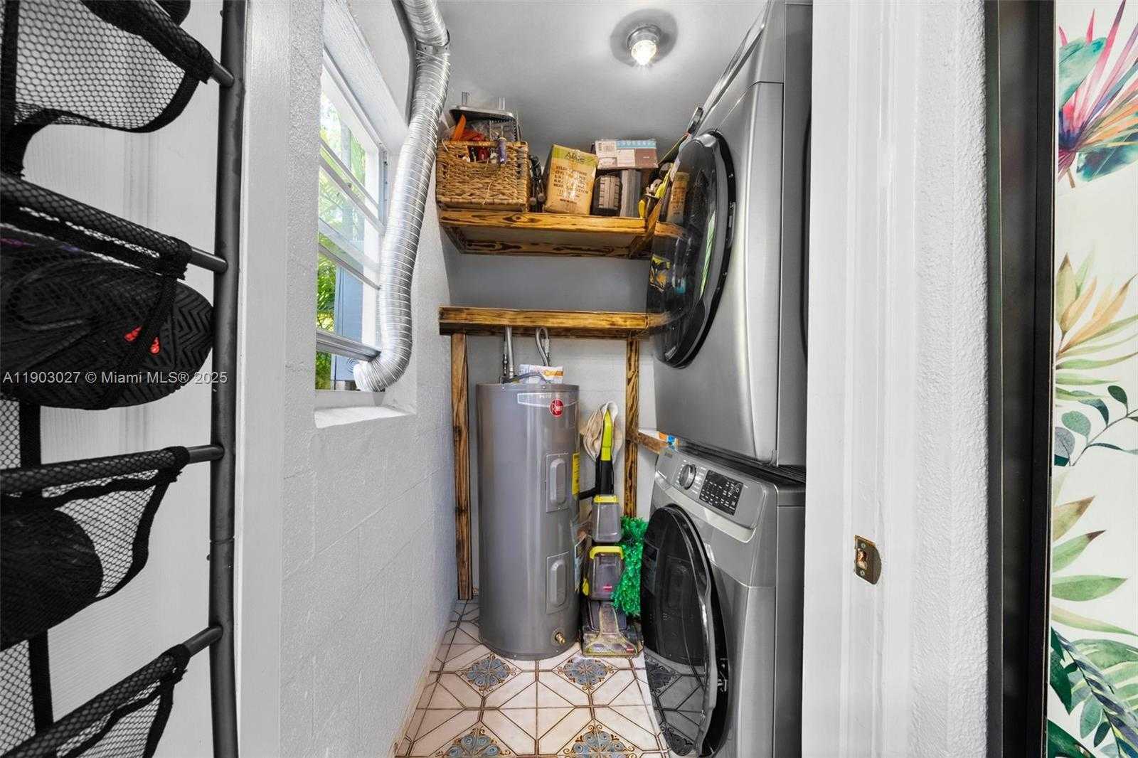 Small Image of 1001 THREE ISLANDS BLVD #29, Hallandale Beach Number 26