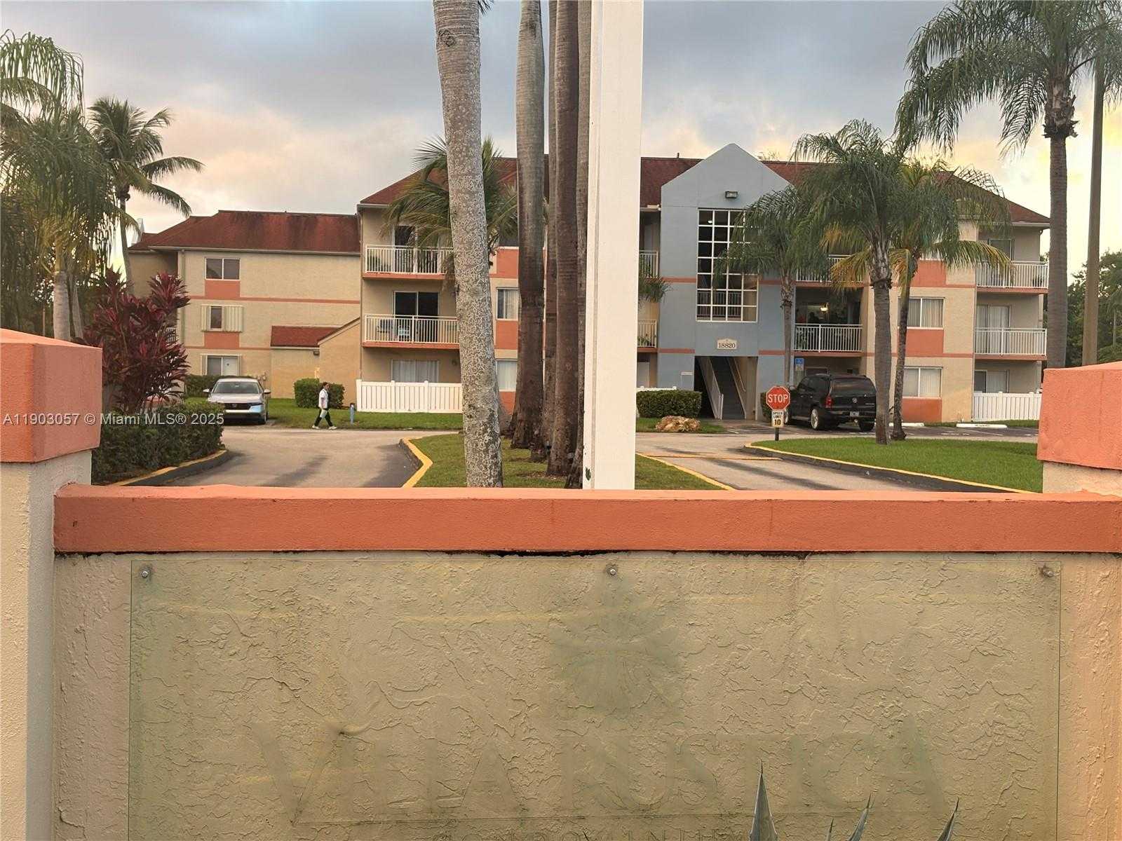 Small Image of 18850 NORTH WEST 57TH AVE #306, Hialeah Number 17