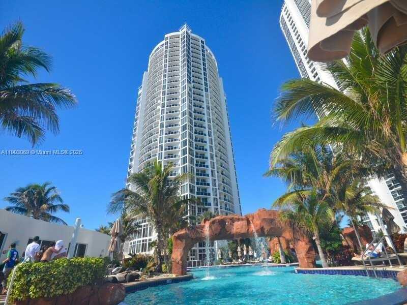 Small Image of 18001 COLLINS AVE #2204, Sunny Isles Beach Number 10