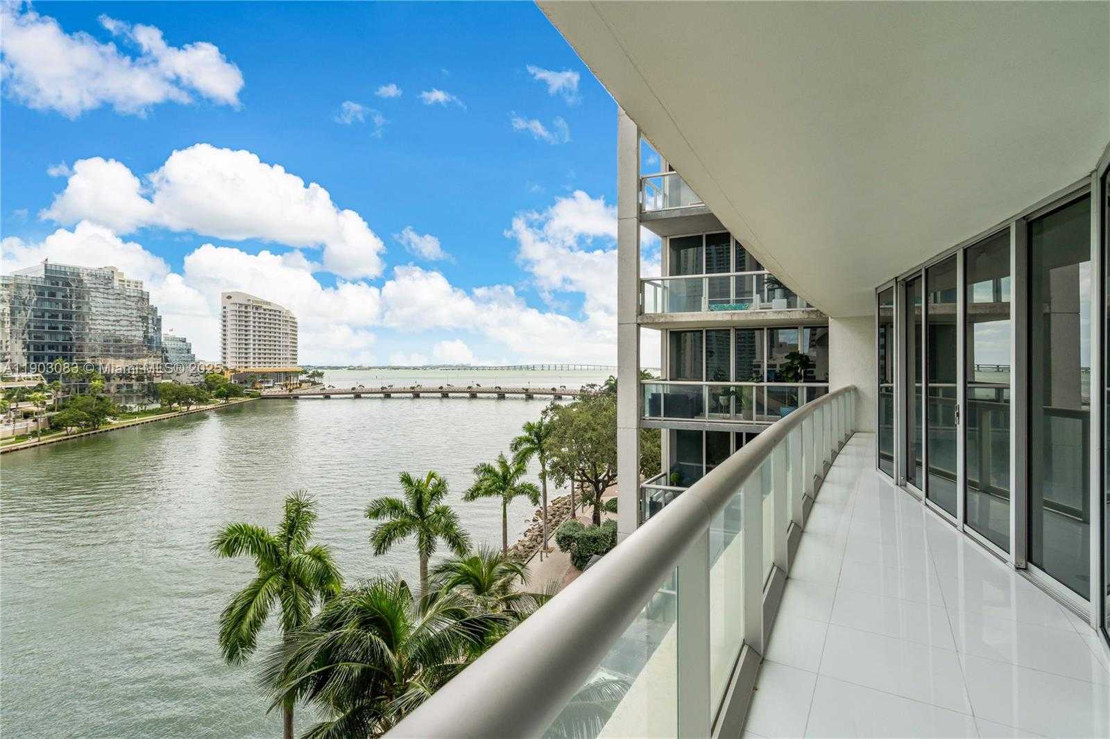 Small Image of 495 BRICKELL AVE #BAY607, Miami Number 16