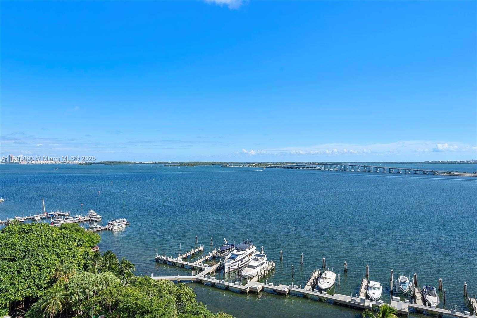 Imagen de Pequeño Objeto