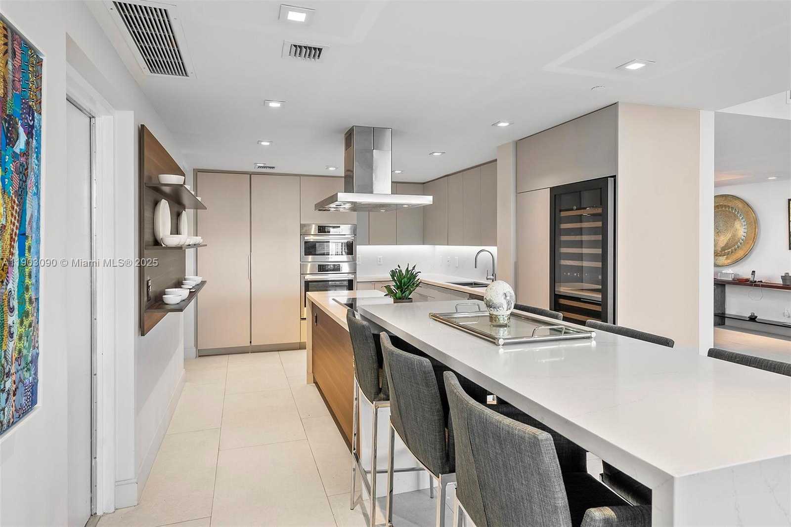 Imagen de Pequeño Objeto