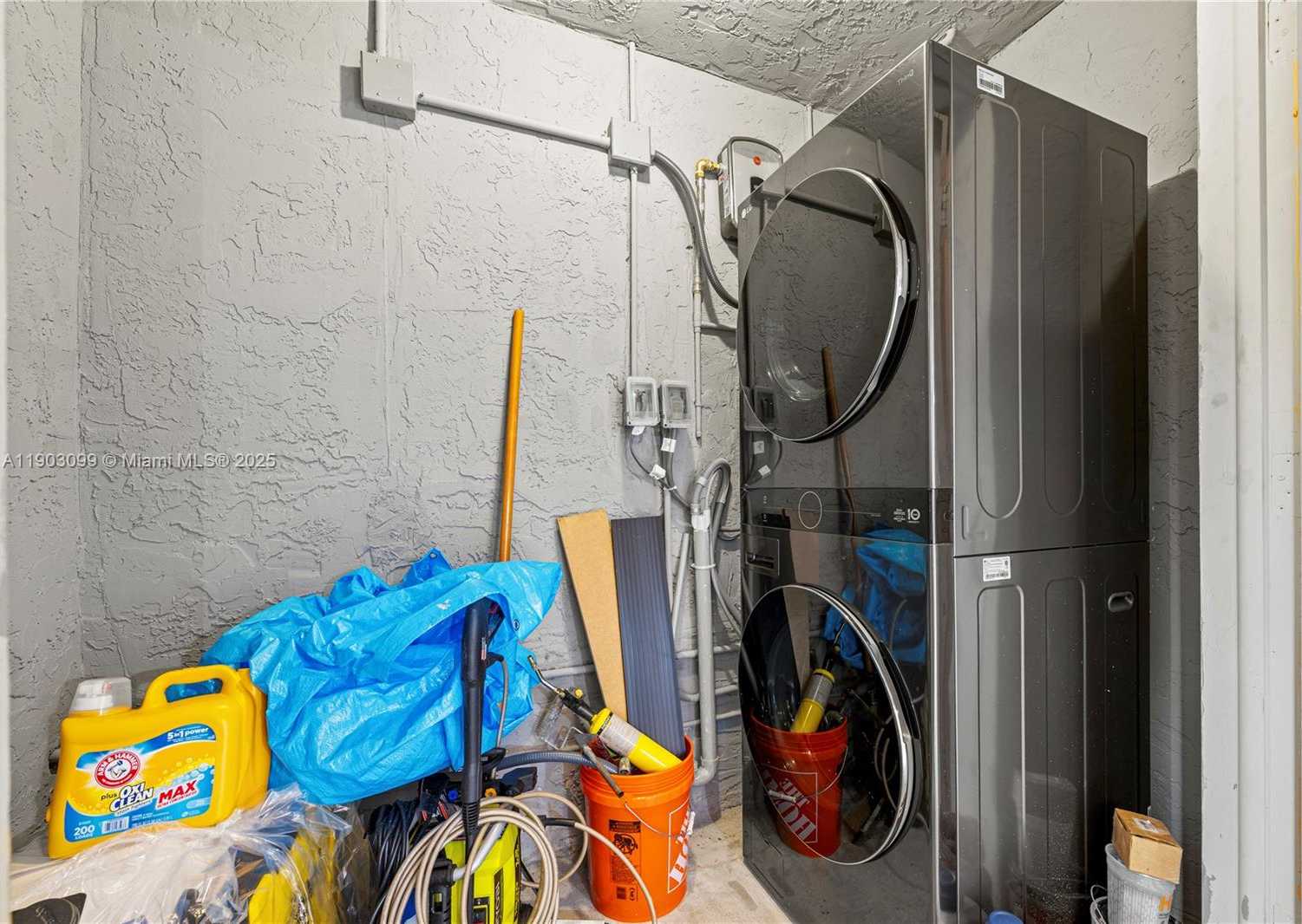 Small Image of 33 MADRID LN #4-9, Davie Number 30