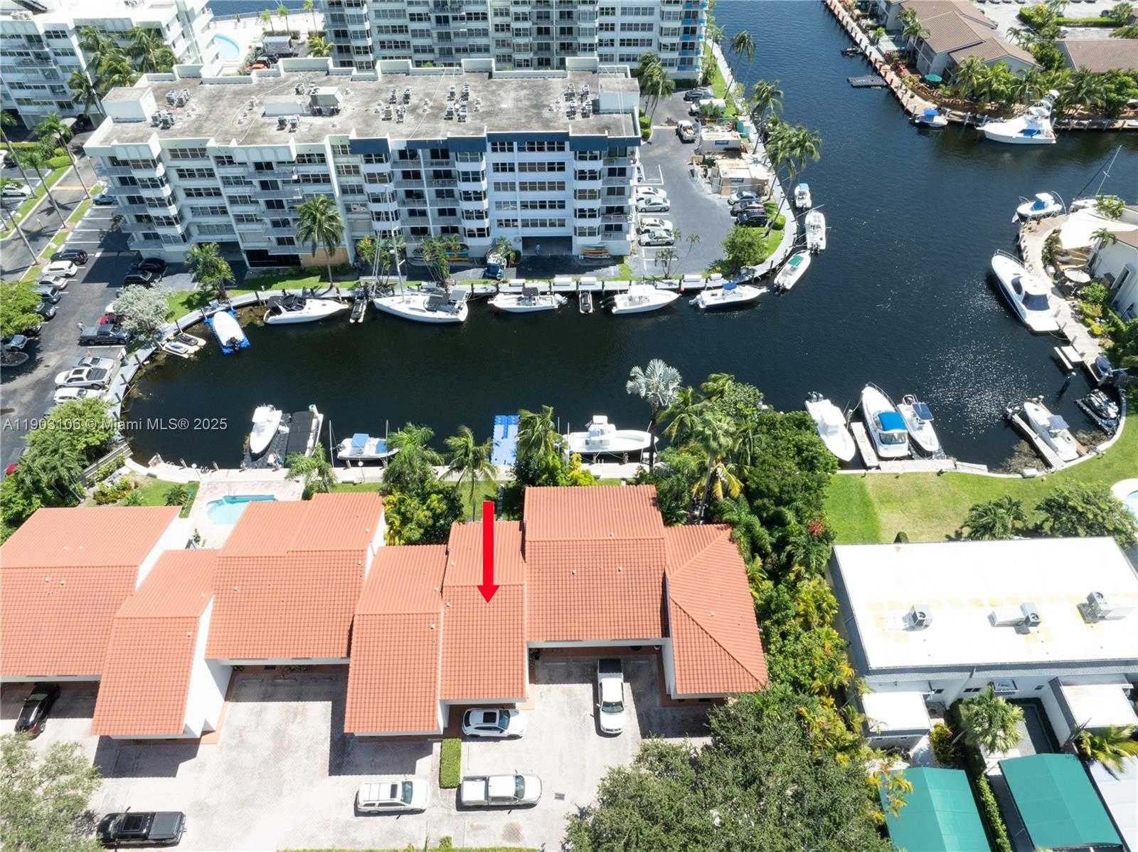 Small Image of 16523 NORTH EAST 26TH AVE #1B, North Miami Beach Number 2