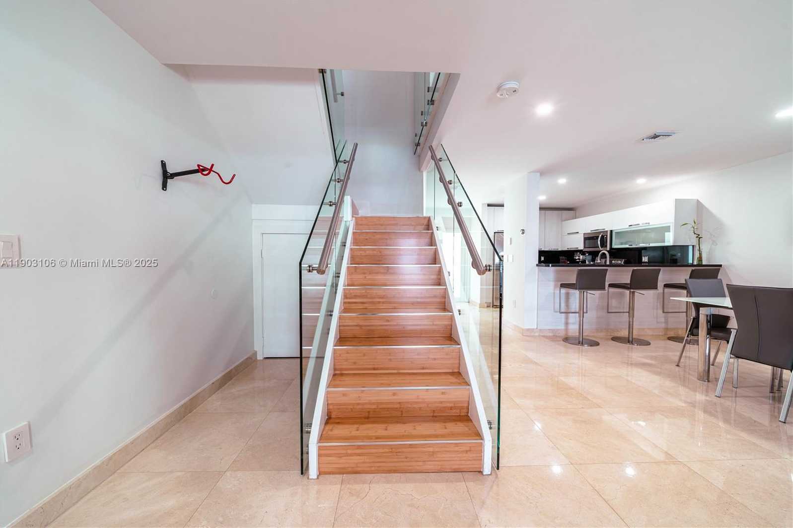 Small Image of 16523 NORTH EAST 26TH AVE #1B, North Miami Beach Number 21