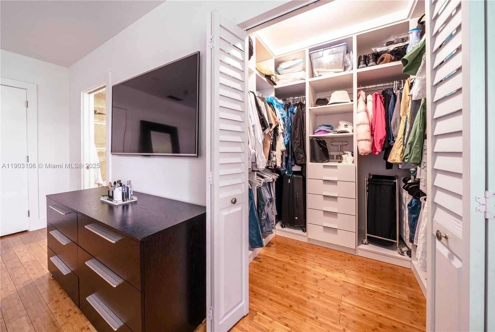 Small Image of 16523 NORTH EAST 26TH AVE #1B, North Miami Beach Number 26