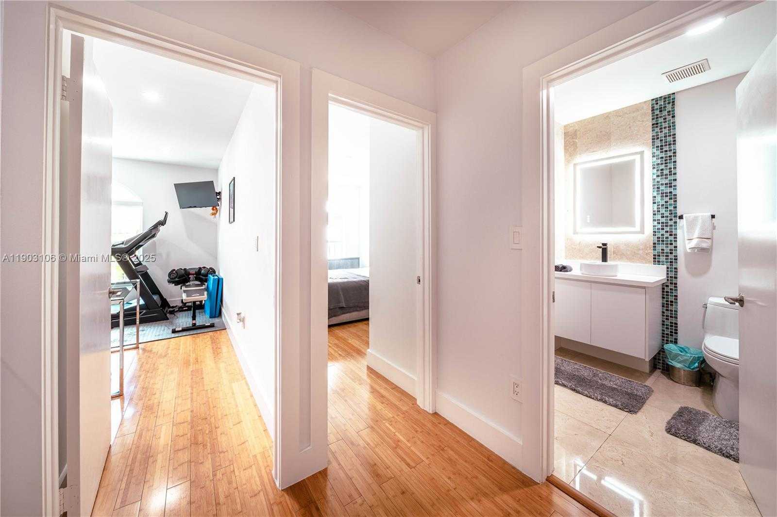 Small Image of 16523 NORTH EAST 26TH AVE #1B, North Miami Beach Number 27