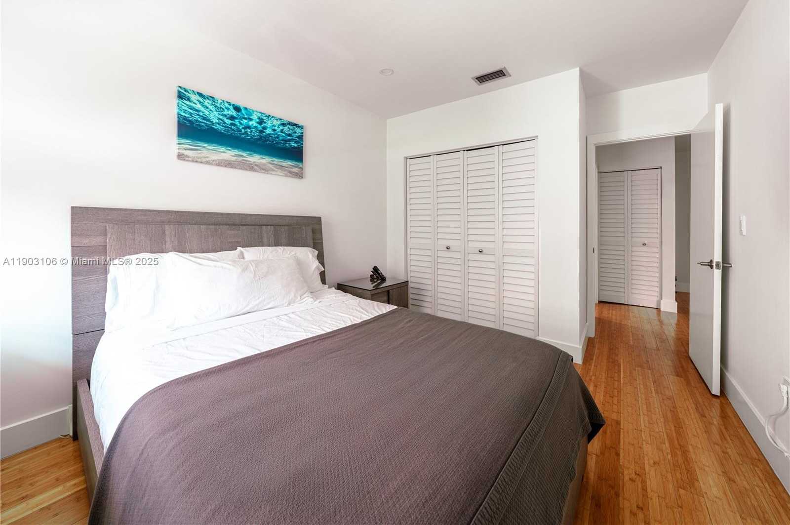 Small Image of 16523 NORTH EAST 26TH AVE #1B, North Miami Beach Number 30