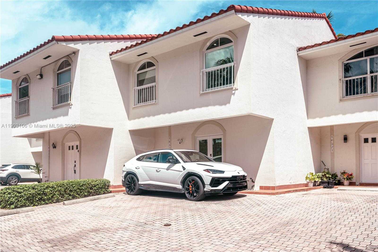 Small Image of 16523 NORTH EAST 26TH AVE #1B, North Miami Beach Number 40