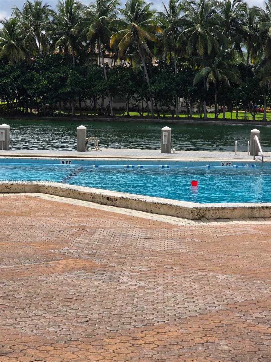 Small Image of 9102 WEST BAY HARBOR DRIVE #4-C, Bay Harbor Islands Number 13