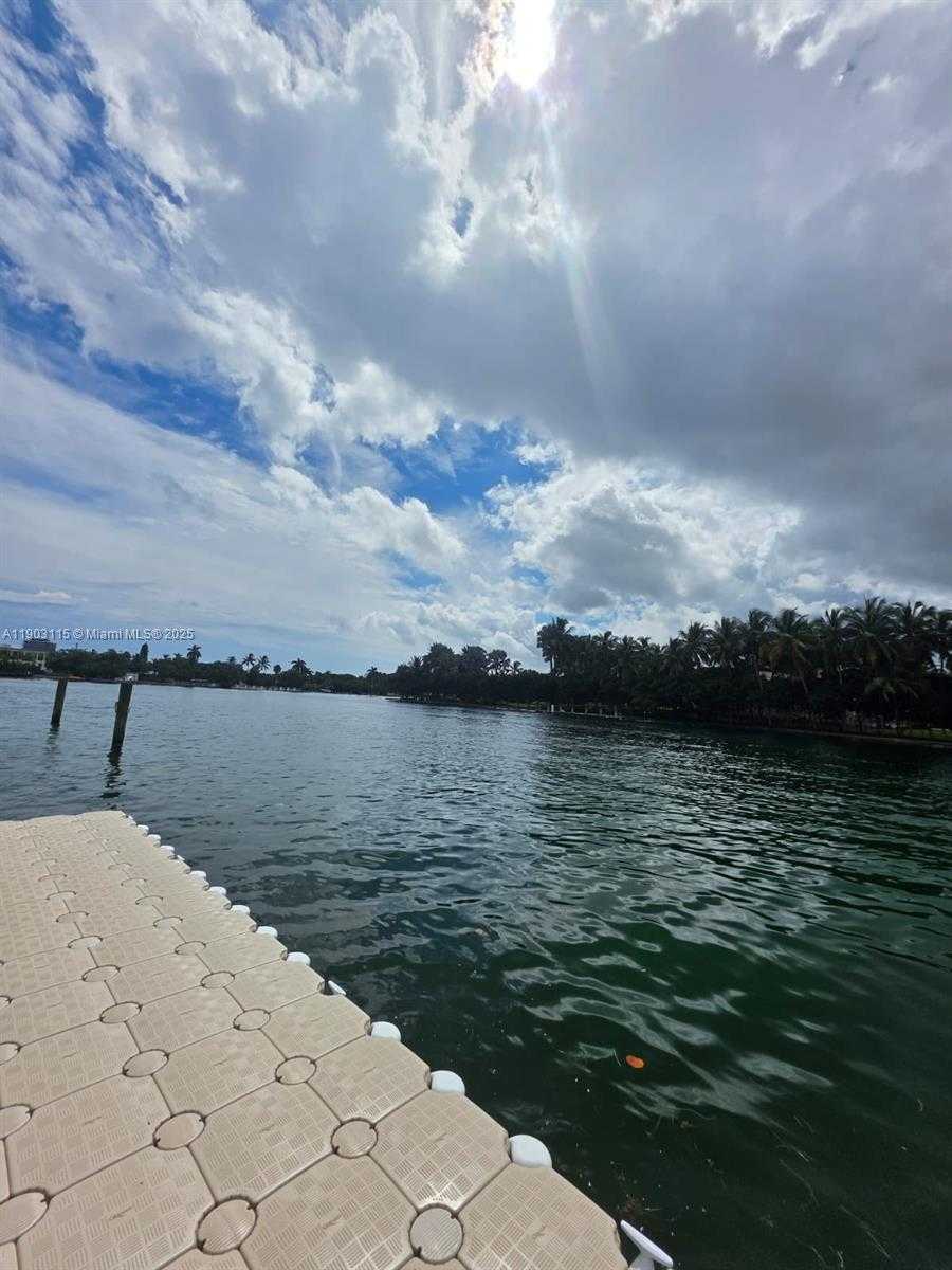 Small Image of 9102 WEST BAY HARBOR DRIVE #4-C, Bay Harbor Islands Number 17