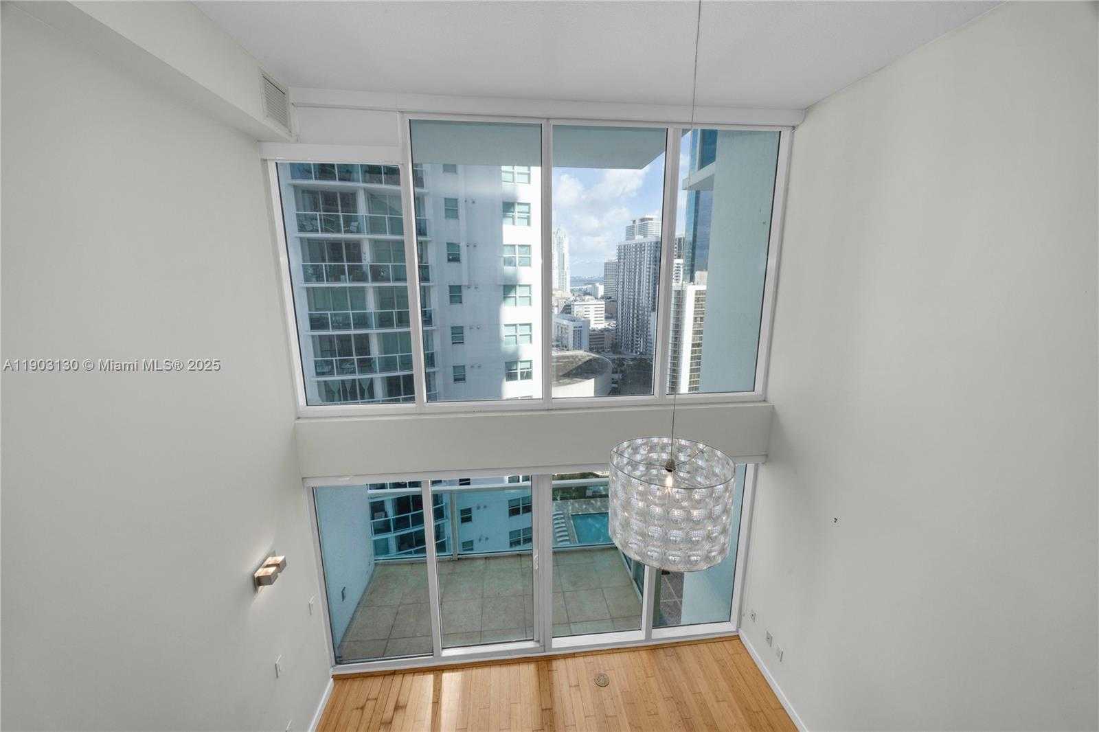 Small Image of 41 SOUTH EAST 5TH ST #1515, Miami Number 12