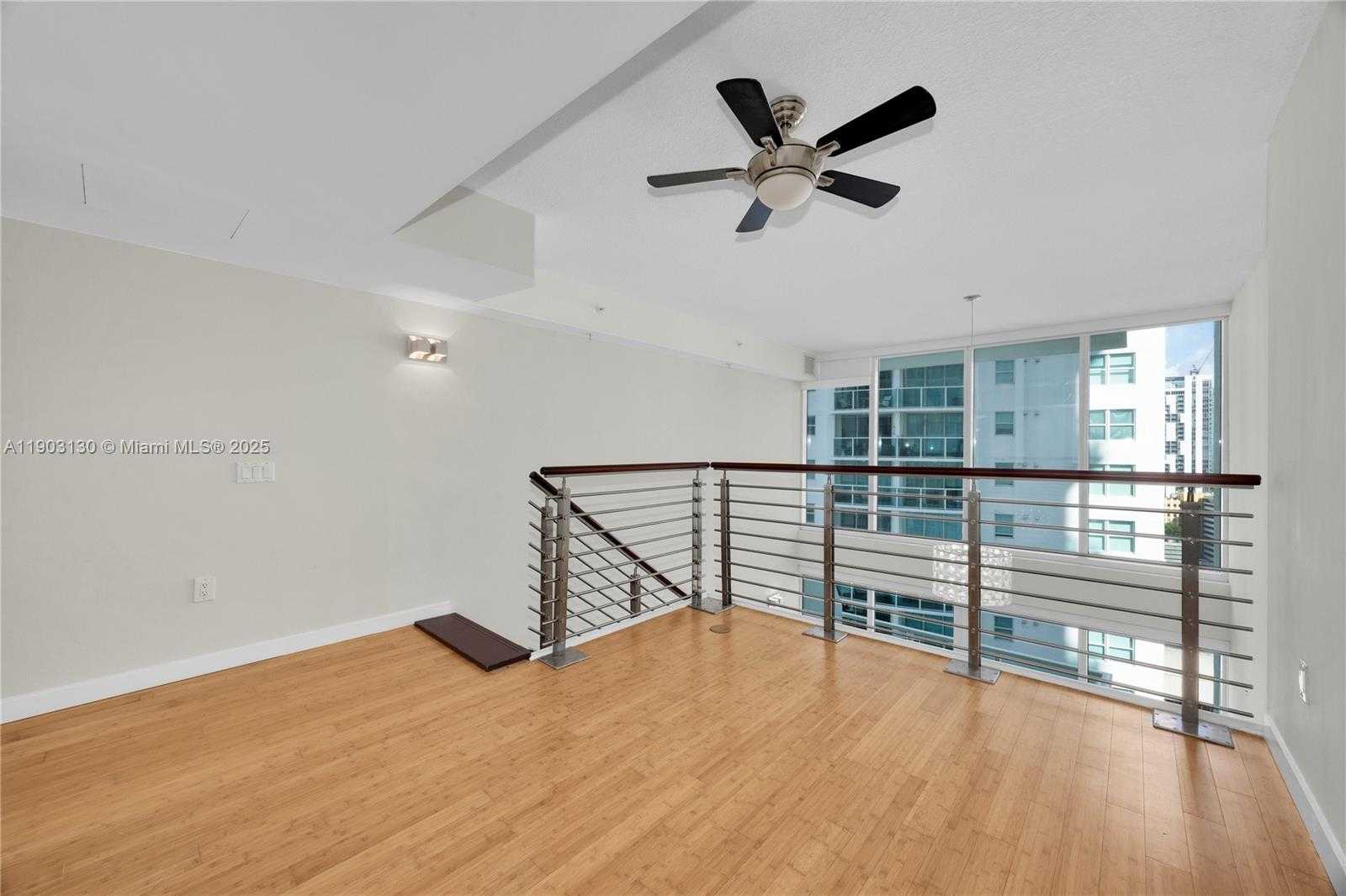 Small Image of 41 SOUTH EAST 5TH ST #1515, Miami Number 16