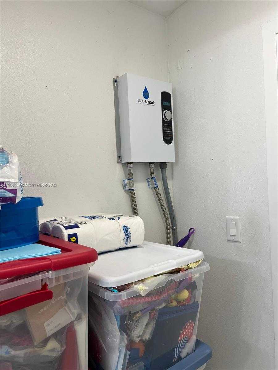 Imagen de Pequeño Objeto