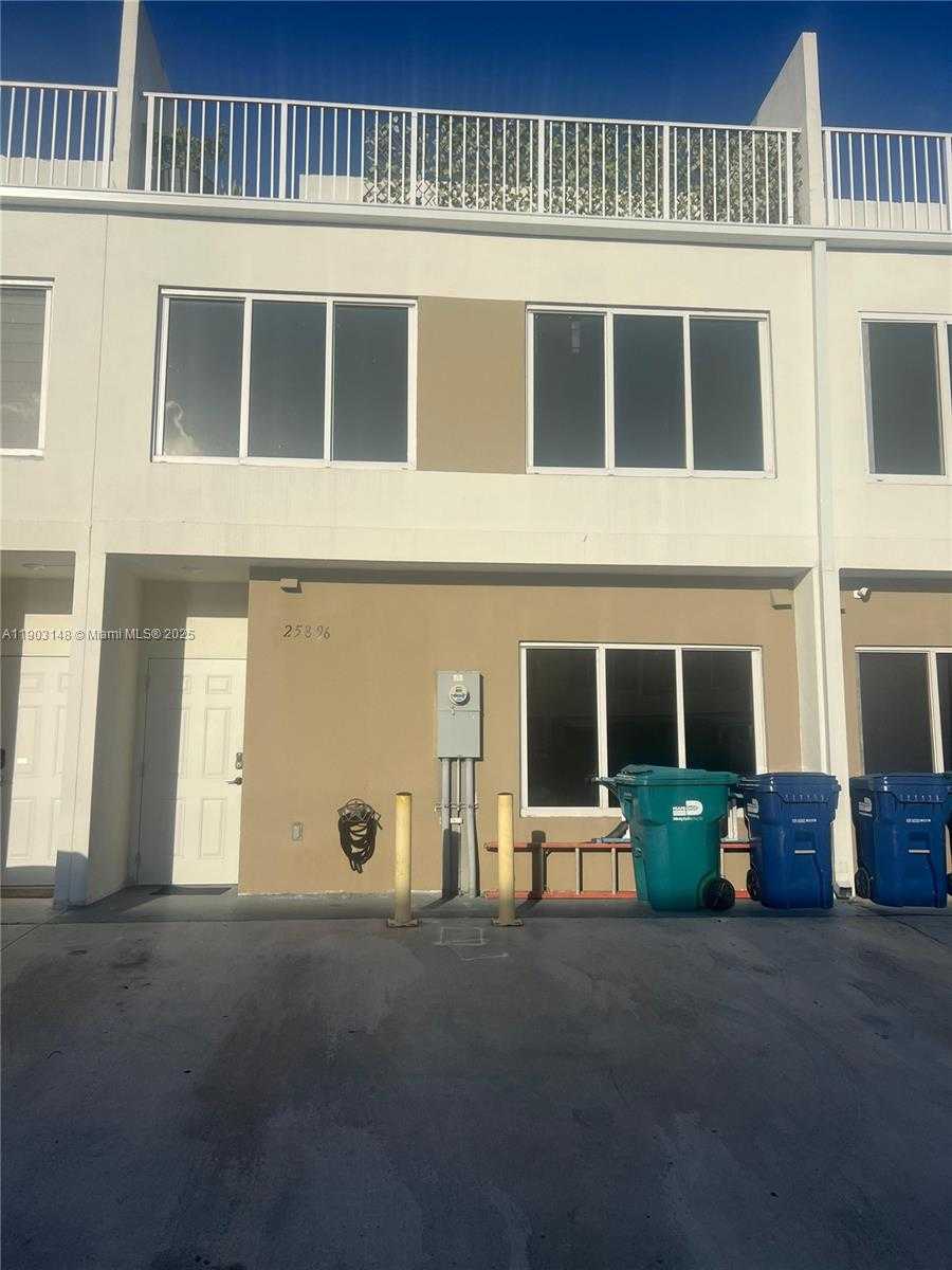 Imagen de Pequeño Objeto