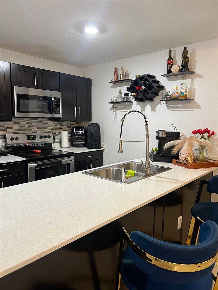 Imagen de Pequeño Objeto