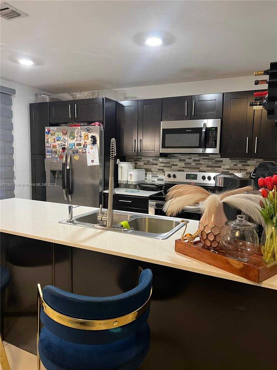 Imagen de Pequeño Objeto