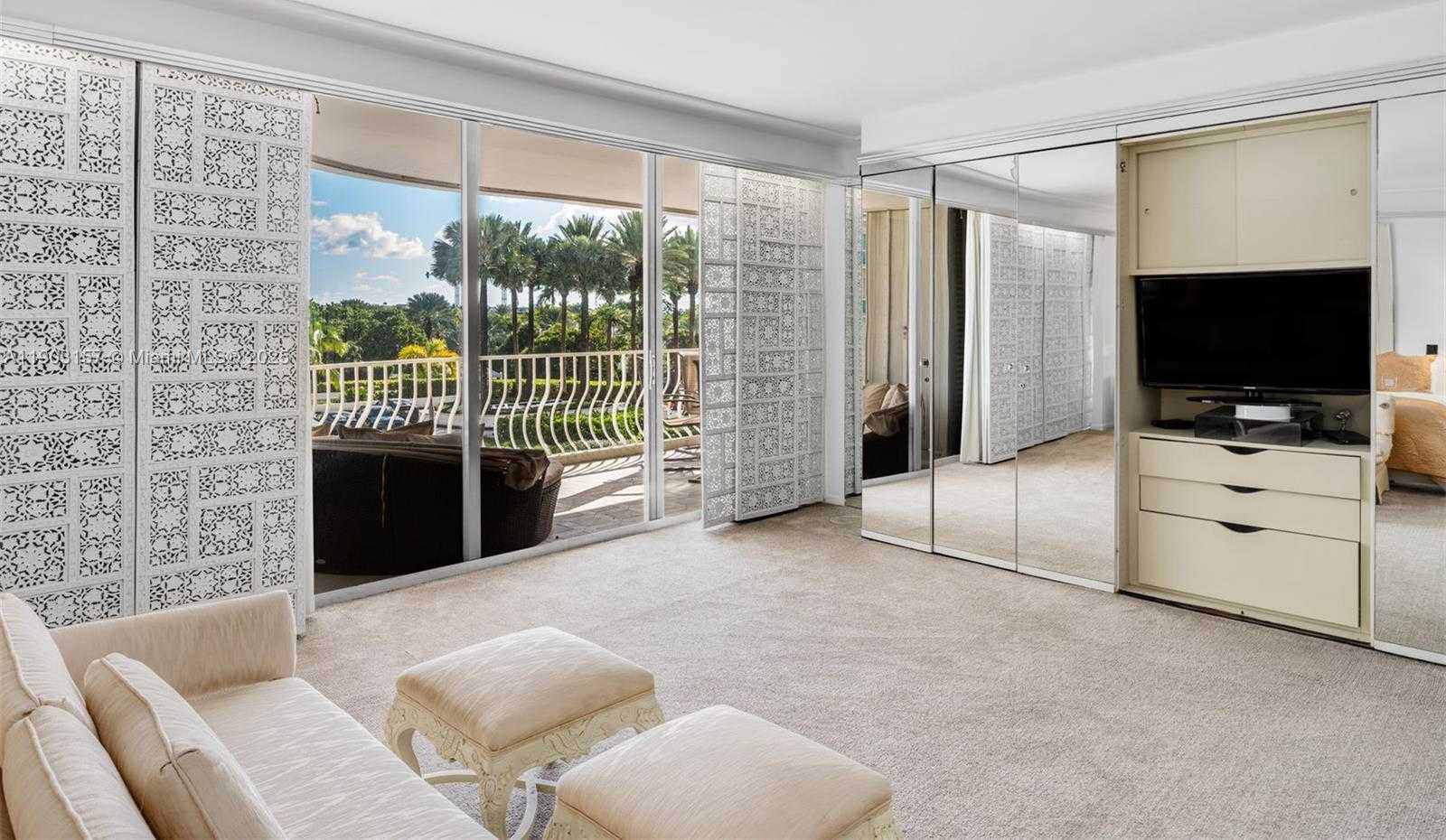 Imagen de Pequeño Objeto