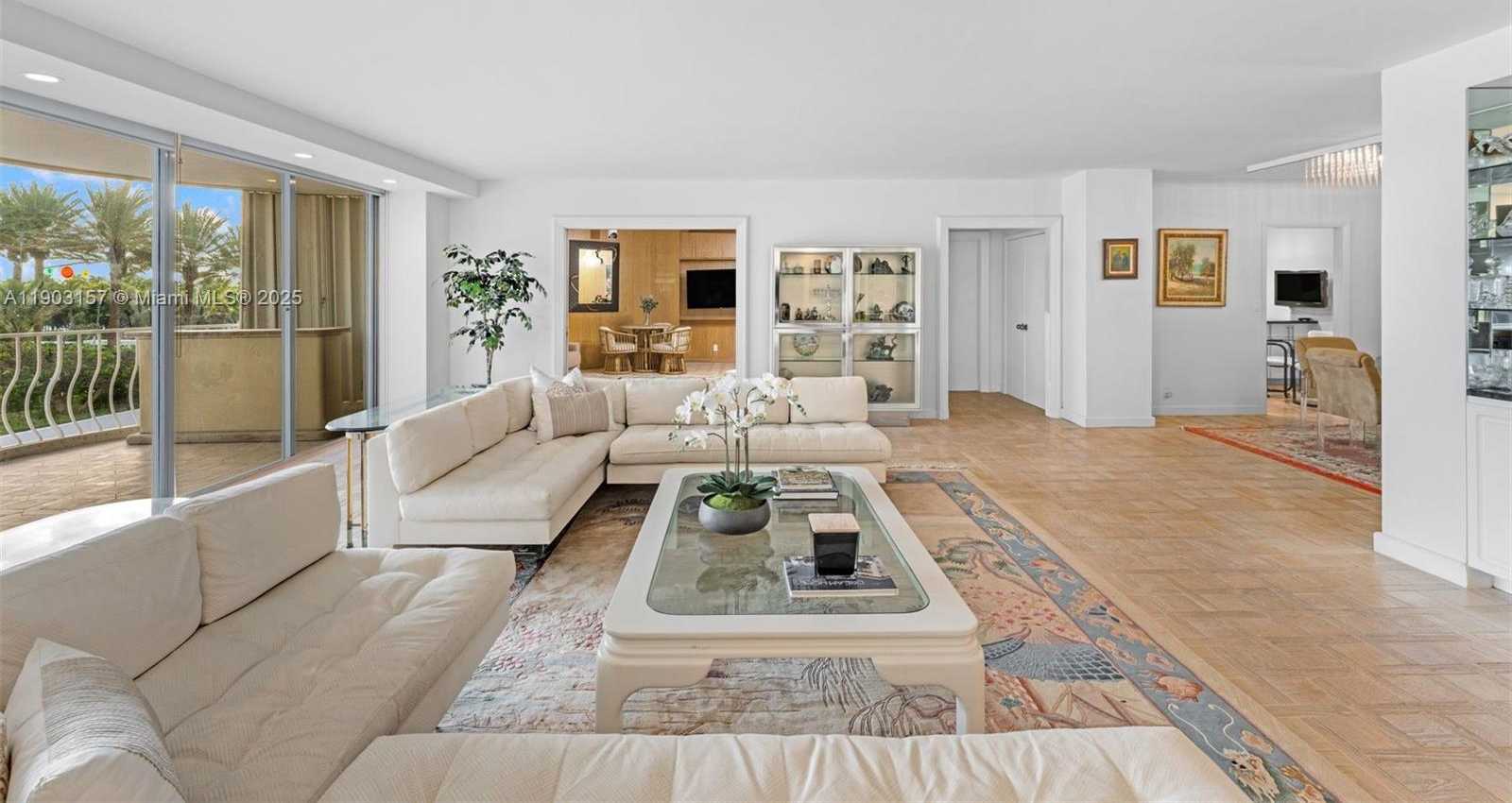 Imagen de Pequeño Objeto