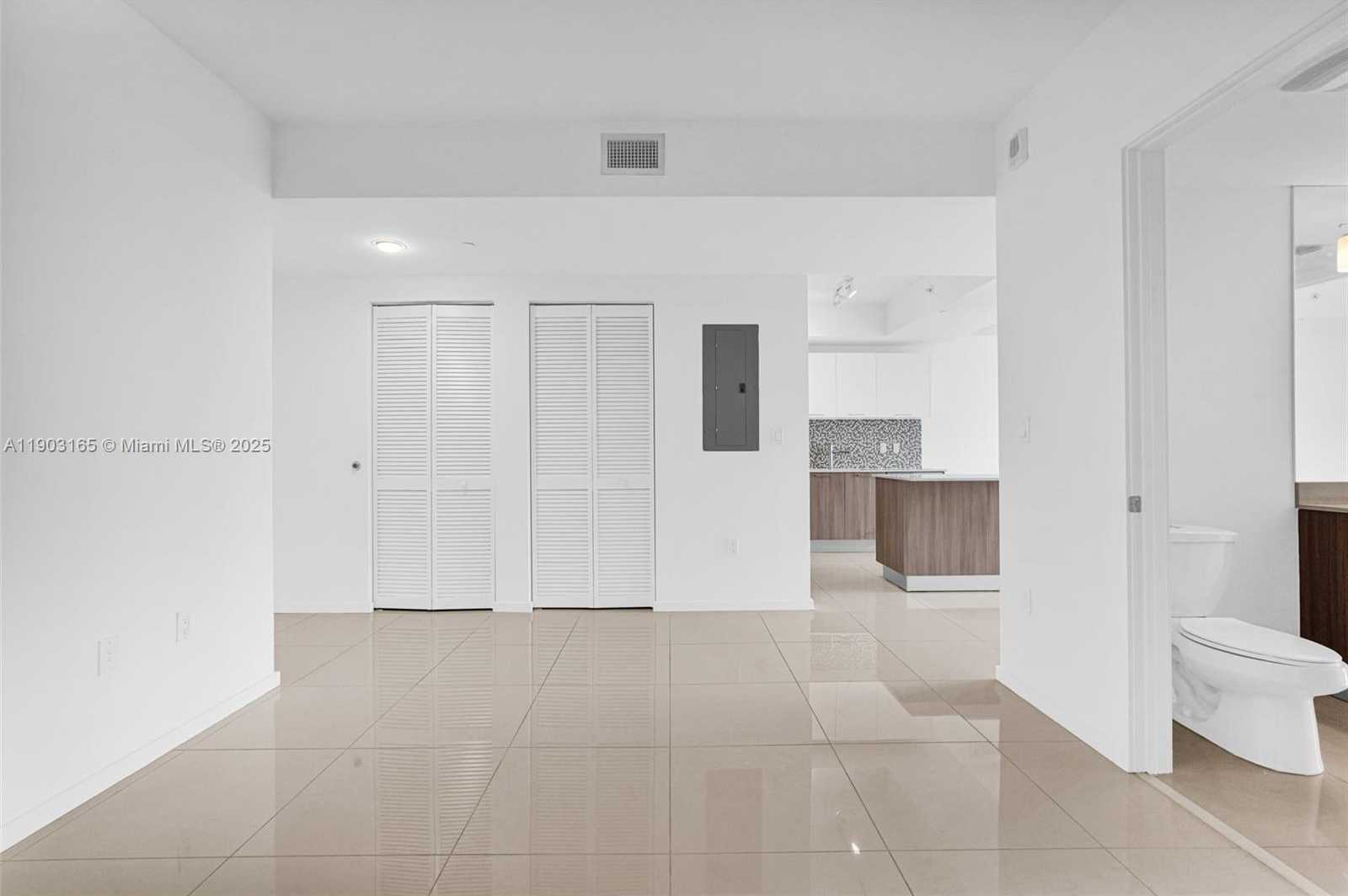 Small Image of 5300 NORTH WEST 85TH AVE #1604, Doral Number 33